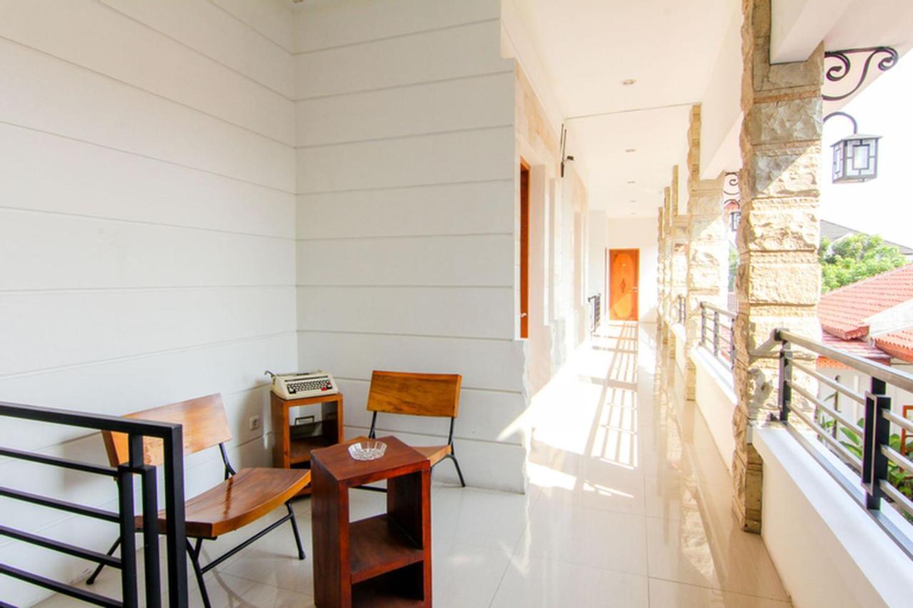 S5 Guest House يوغياكارتا المظهر الخارجي الصورة